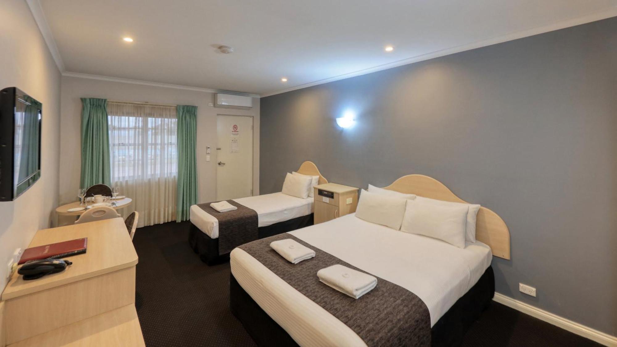 Charles Rasp Motor Inn & Cottages Broken Hill Eksteriør billede