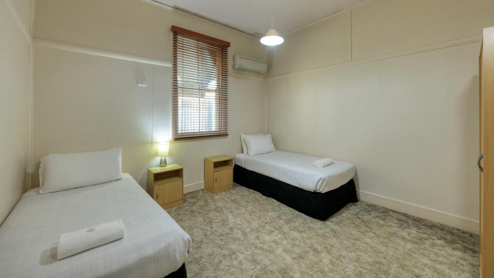 Charles Rasp Motor Inn & Cottages Broken Hill Eksteriør billede