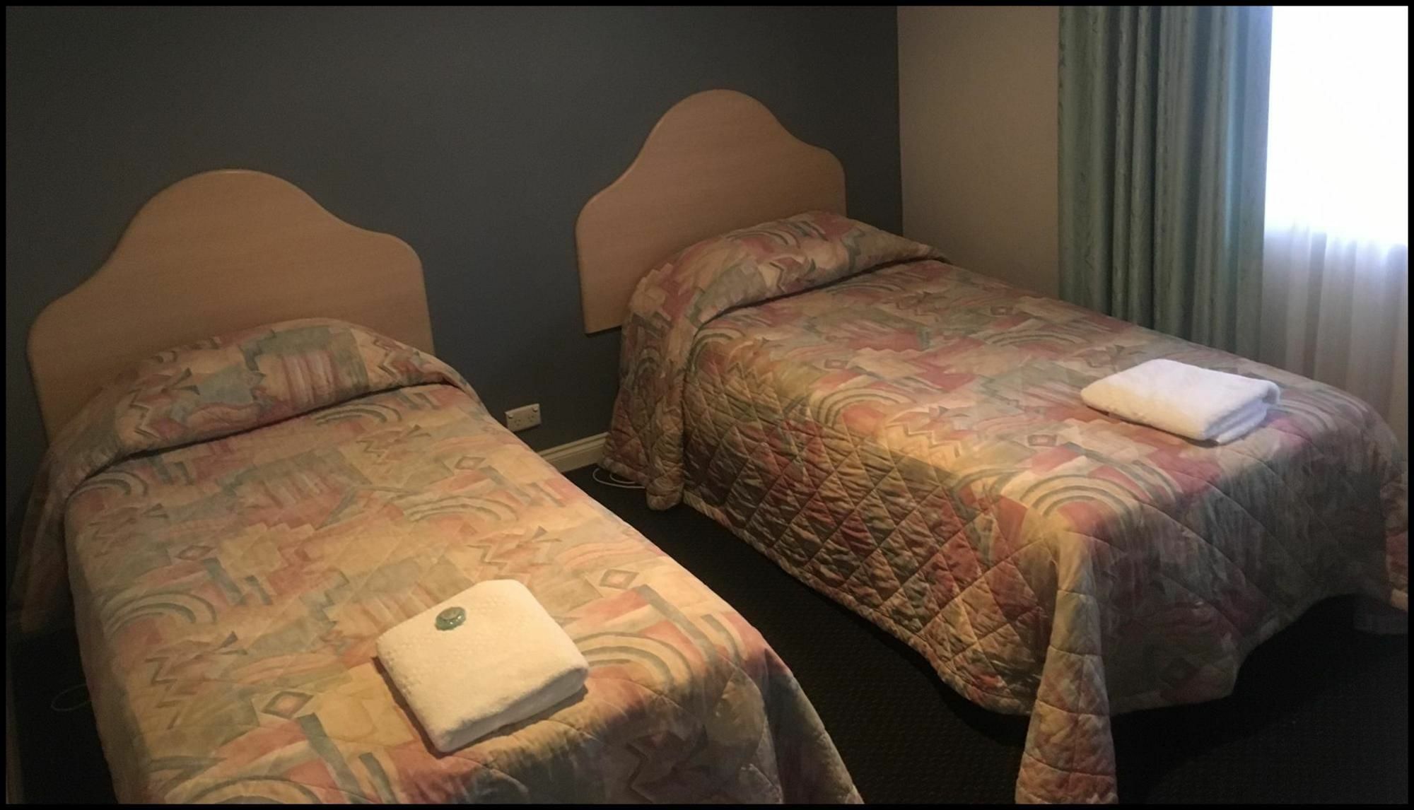 Charles Rasp Motor Inn & Cottages Broken Hill Eksteriør billede